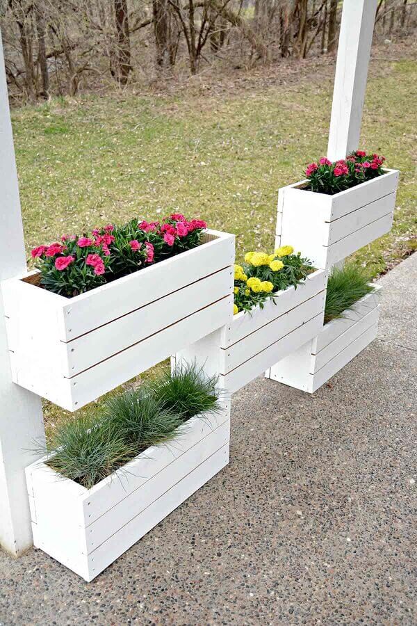 21 Mind-blowing Outdoor Planters To Liven Up Your Landscape - 149