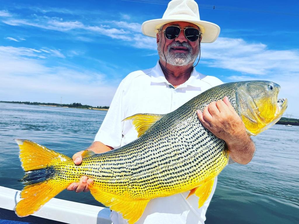 WORLD-RECORD DORADO FISHING - River Plate Anglers